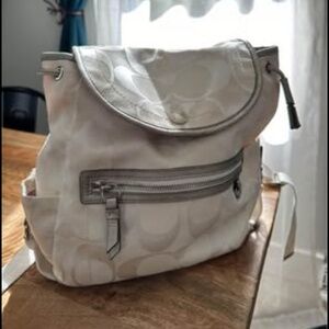 Coach - vintage white backpack